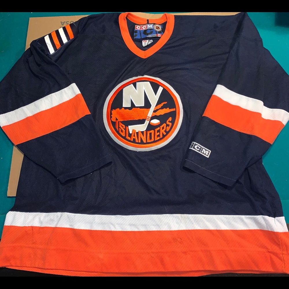 Vintage New York Islanders Jersey